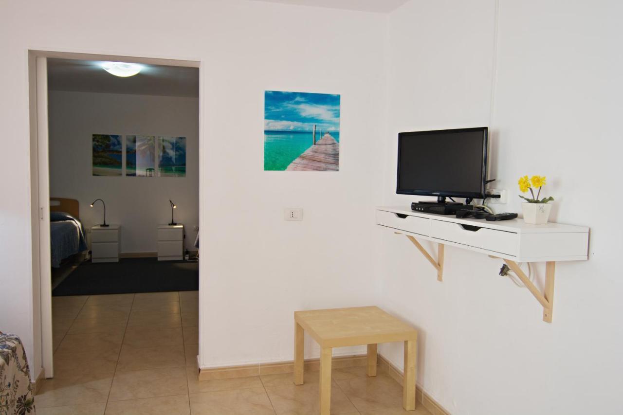 La Casita, A Dos Pasos De La Playa Villa Лос Кристианос Екстериор снимка